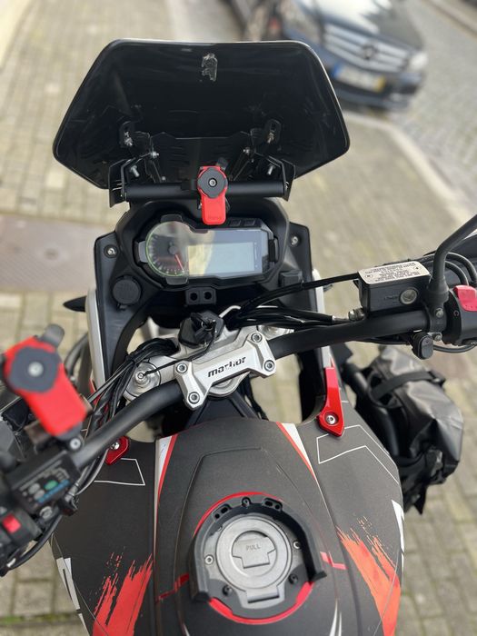 Macbor Montana XR5 500 Black Edition – Assinada por "Ride That Monkey"