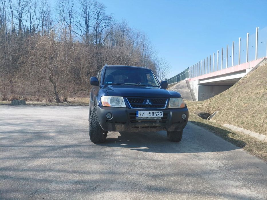 Mitsubishi Montero Montero 3 3.8b+gaz Zamiana