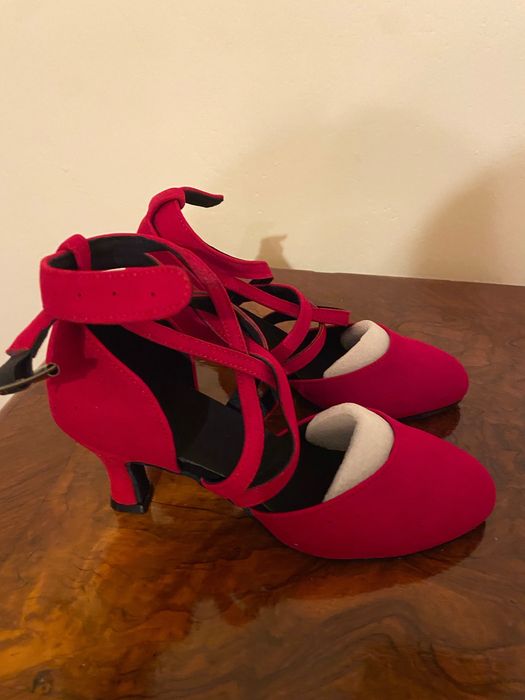 buty do tanga ……….