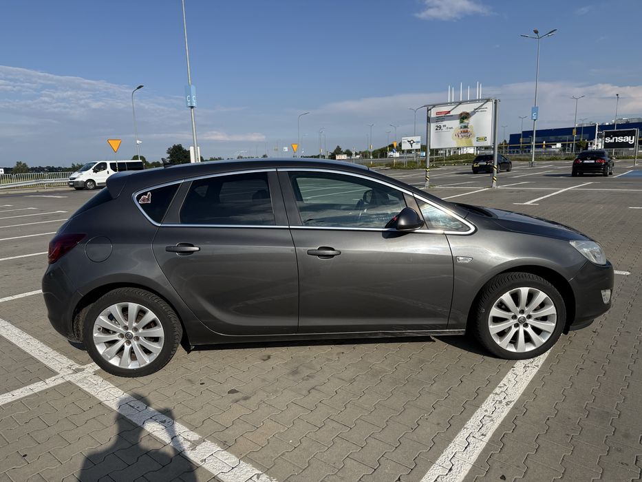 Opel astra 1.3 cdti cosmo
