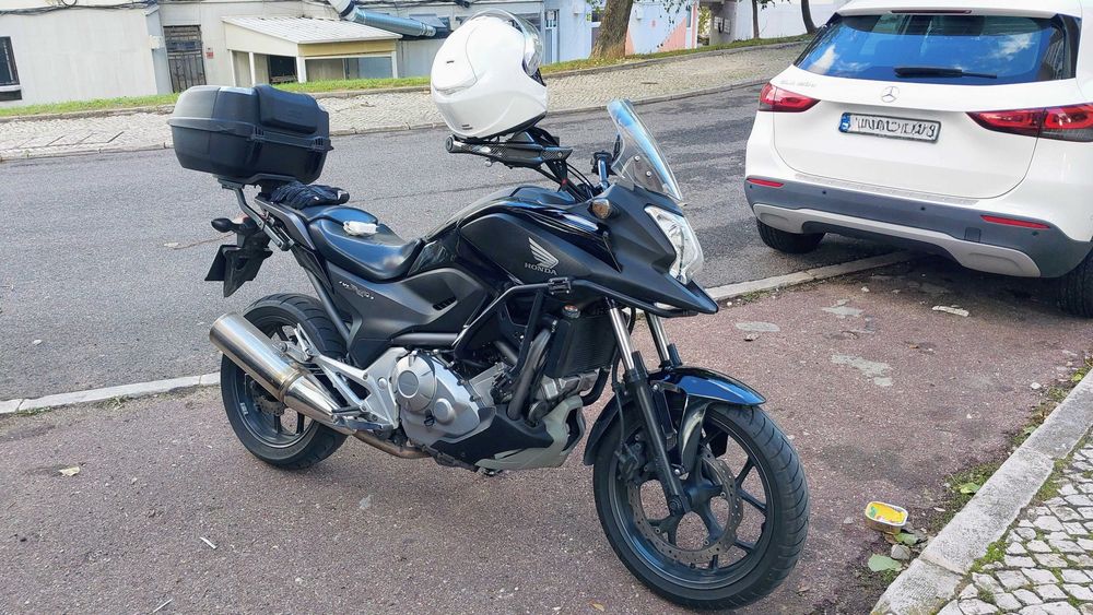 Honda NC700X c/ extras