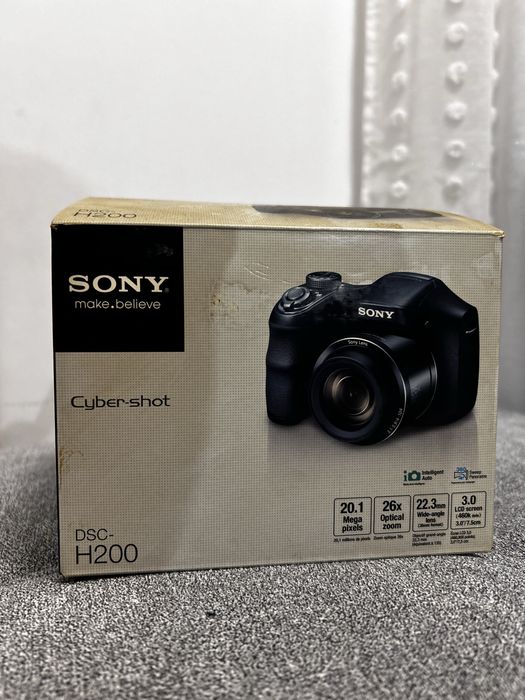 Aparat SONY DSC H-200 gratis etui