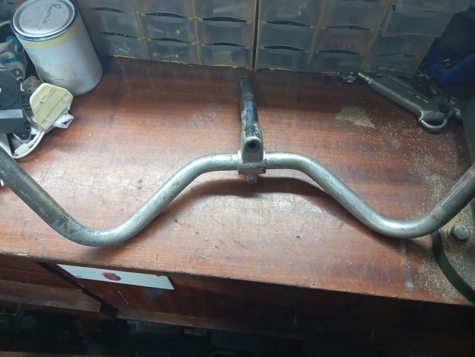 Assento e guiador pasteleira