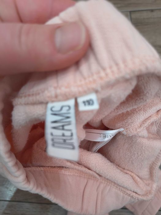 Spodnie dresowe 110 dziewczynka