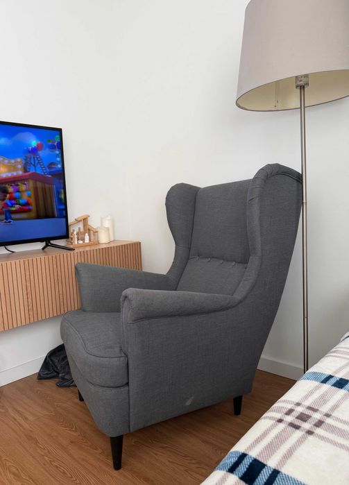 Cadeirão IKEA — Como Novo