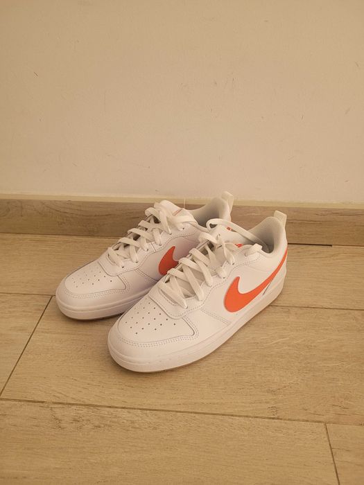 Buty nike, nowe 39