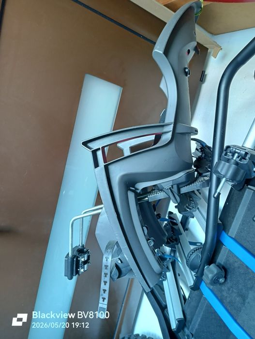 Cadeira para andar com criança na bicicleta