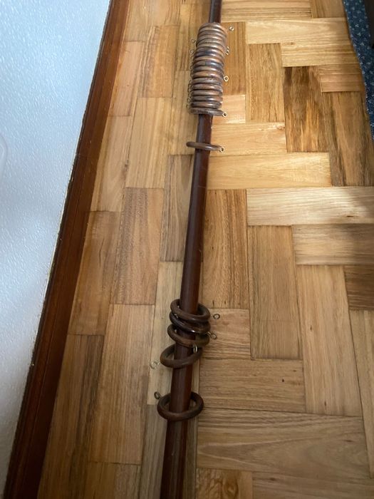 Varões para cortinas