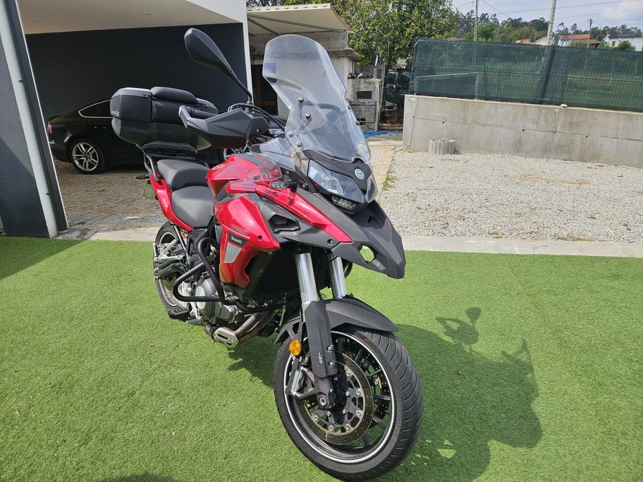 Benelli trk 502 só 13.000klm