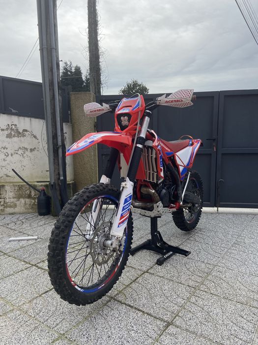 Beta Xtrainer 300 C/documentos