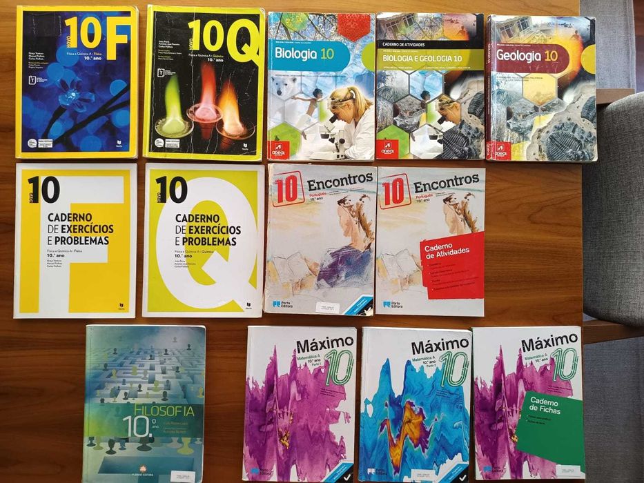 Manuais escolares 10º ano