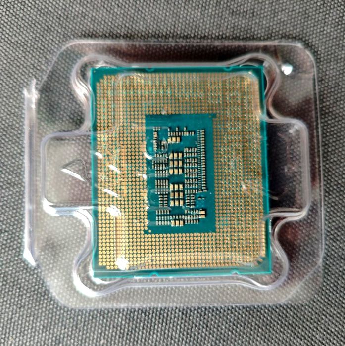 Новий Intel Core i5 12600kf