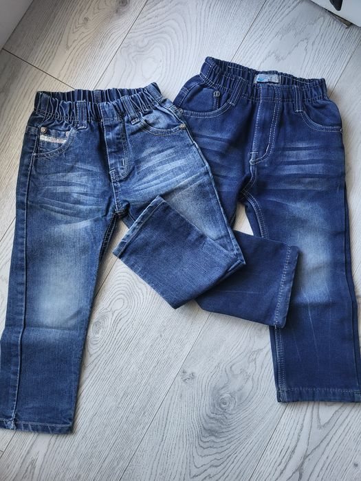 Spodnie jeansowe dla chłopca