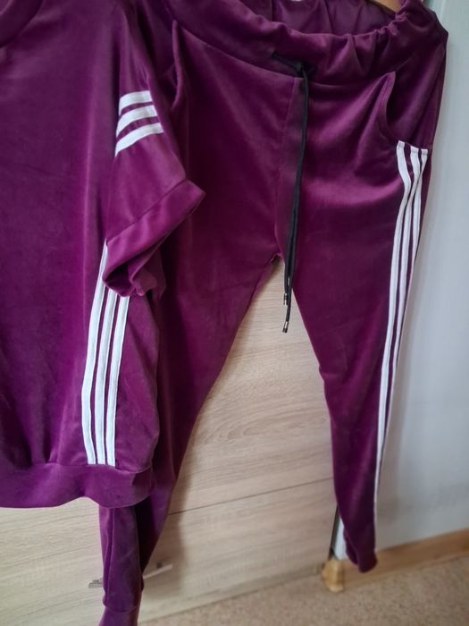 Fioletowy dres rozmiar uniwersalny