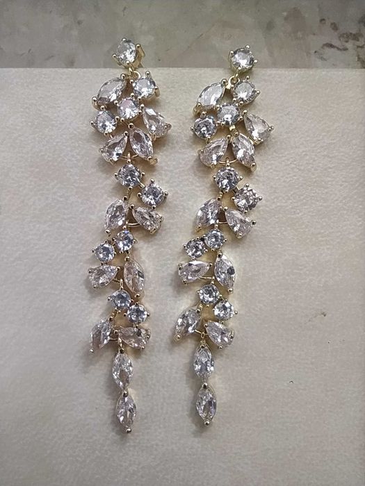 Kolczyki ślubne z kryształkami złote