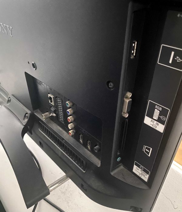 Sony Bravia KDL-26EX550 HD Ready + Comando