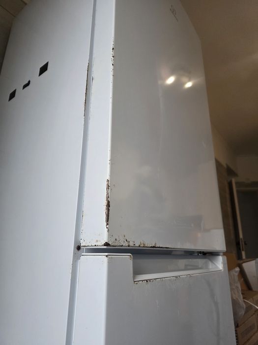 Frigorífico combinado Indesit LI80 FF2 W – a funcionar perfeitamente