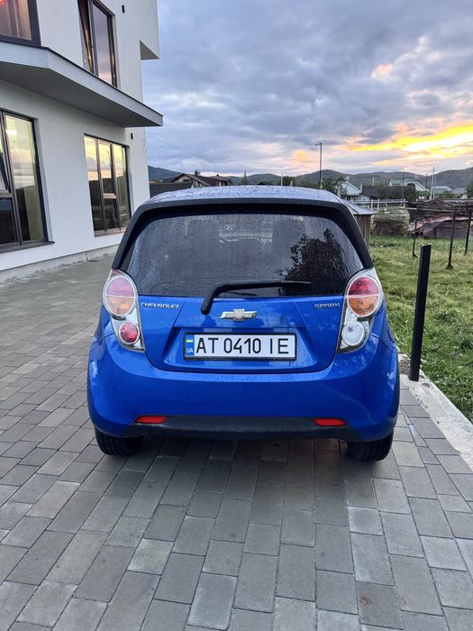 Економічний Chevrolet Spark m300