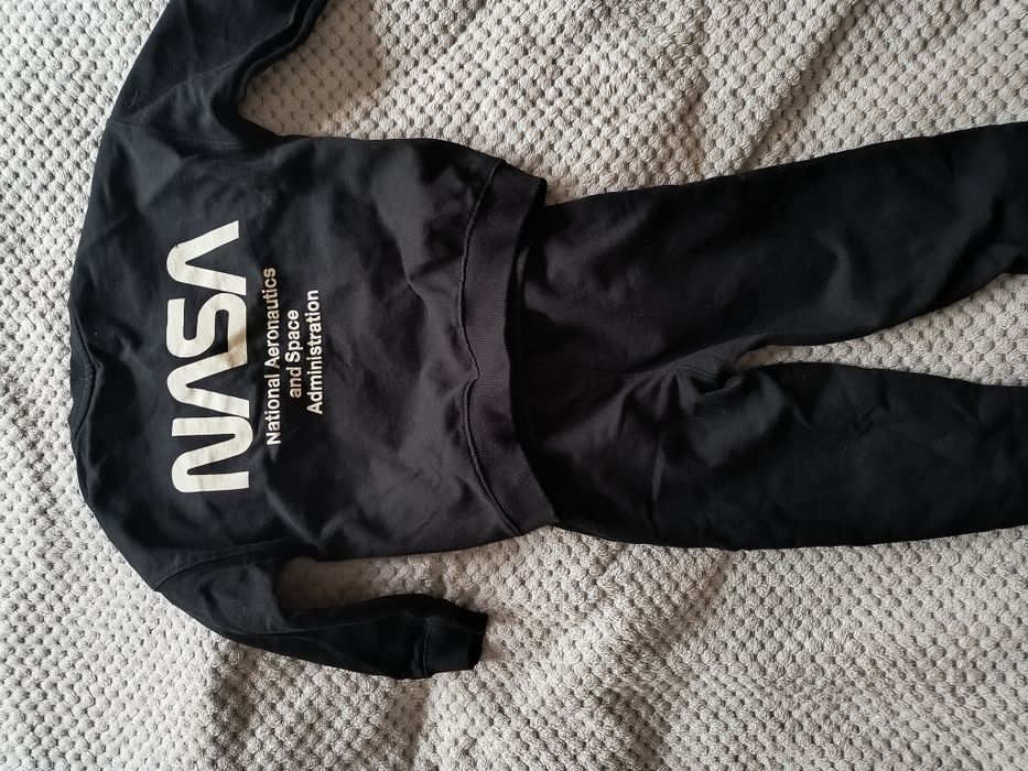 Komplet chłopięcy dresowy 110 NASA Reserved