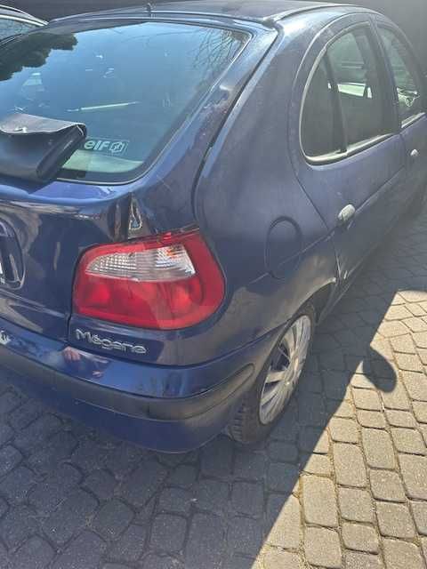 Renault Megane ORYGINALNY przebieg