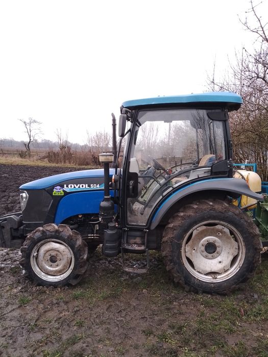 Продам трактор Lovol 504, 2020 року,1600м.г,без кондиціонера,гума 80%