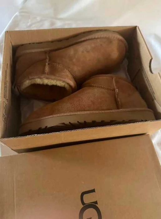 UGG / Mini_Classic  38