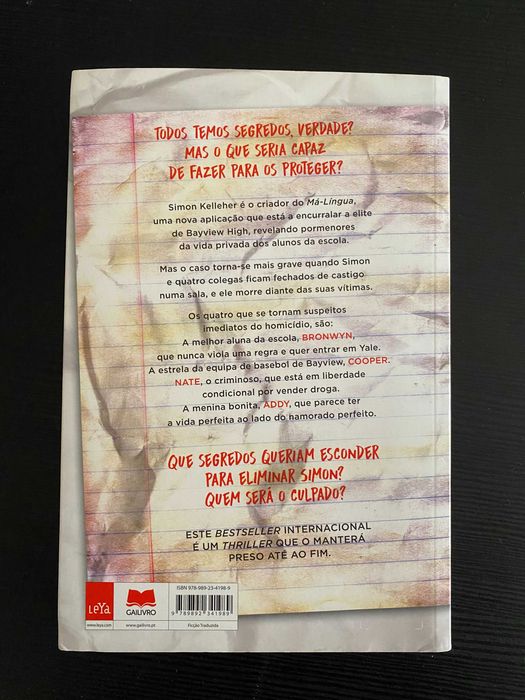 Livro Um de Nós Mente de Karen M. McManus