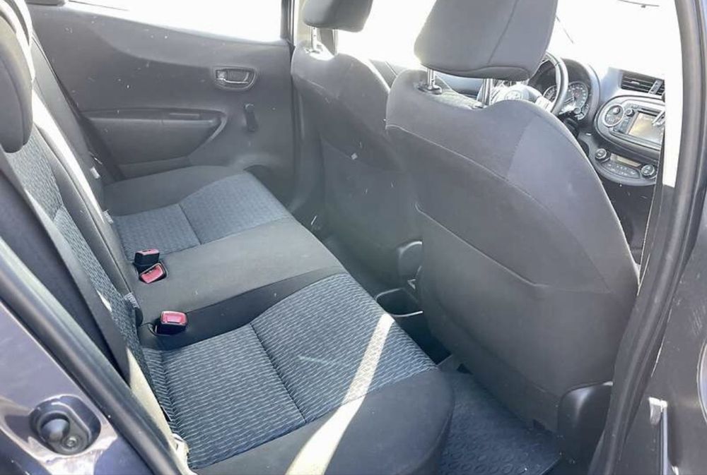 Продам автівку TOYOTA