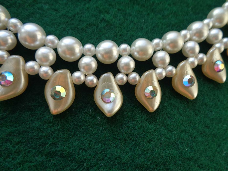 весільні білі штучн перли намисто