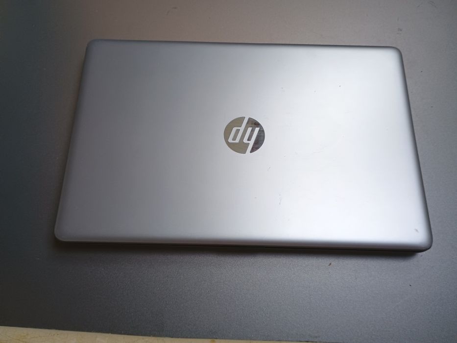 HP i3-7020U 16GB SSD250GB Windows Bateria Ładowarka