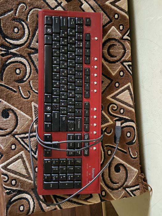 Клавіатура для компʼютера