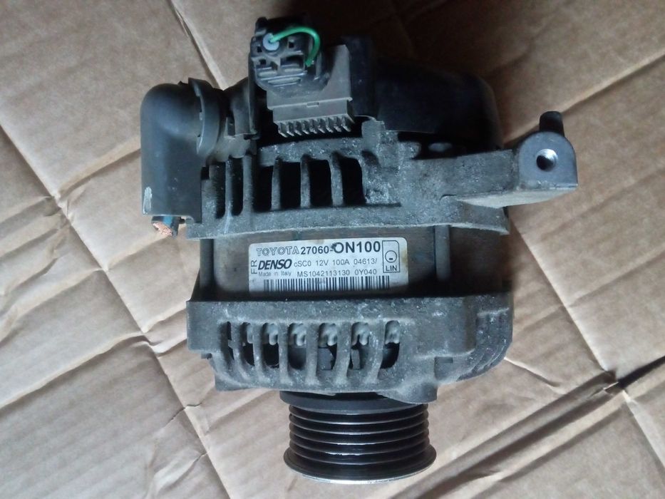toyota AURIS II 13-18 alternator 1,4 d-4d 90 km