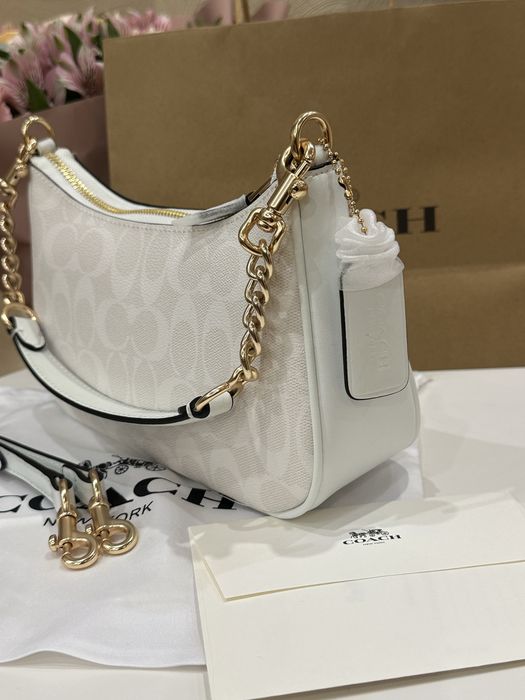 Сумка Coach Teri Shoulder Bag in Signature Canvas