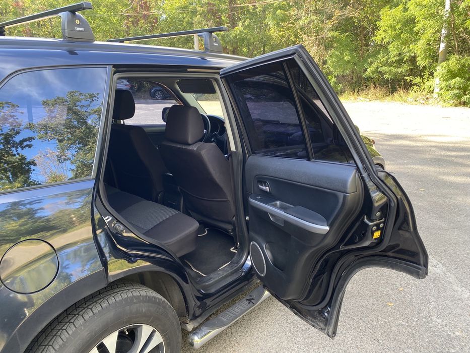 Suzuki Grant Vitara 2.0 бенз