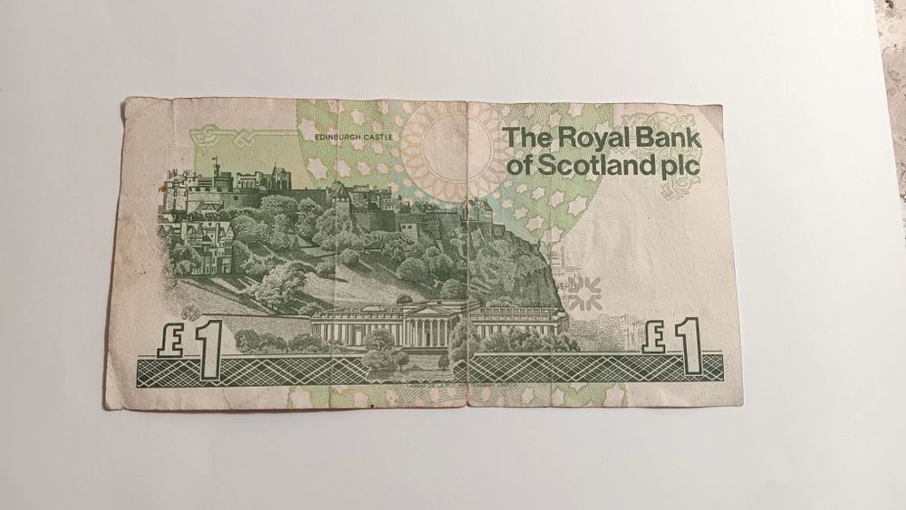 Nota de uma libra de 2001