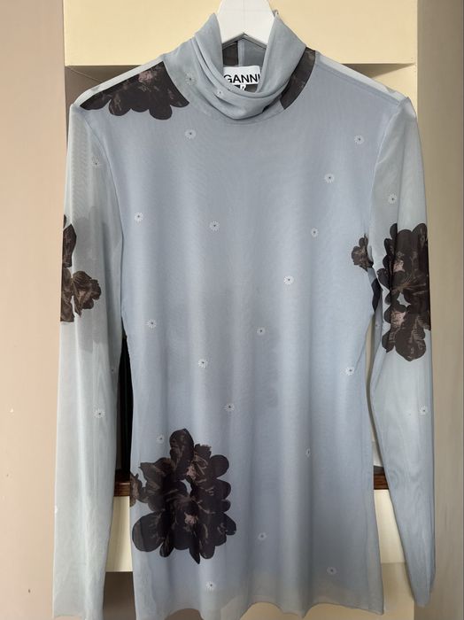 Ganni ttswtrs гольф