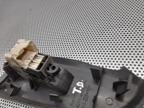 Comando / botão / interruptor vidros trás direito NISSAN Almera II Sed