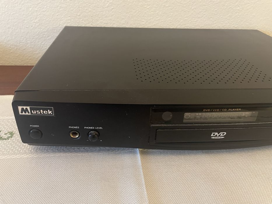 Leitor de DVD e MP3