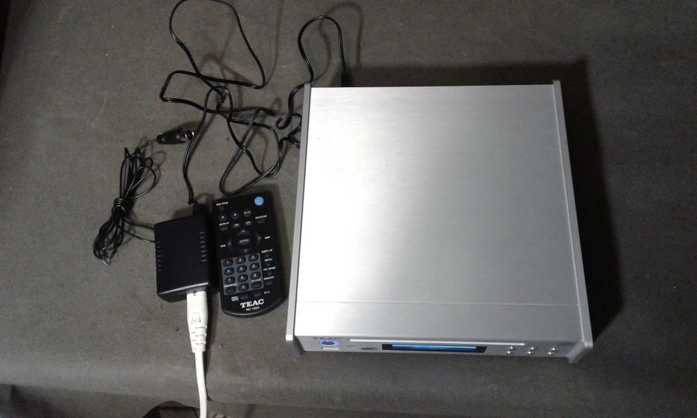 TEAC PD-301,odtwarzacz cd,pilot