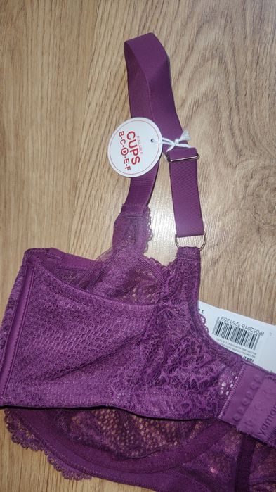 Biustonosz z fiszbiną Yamamay size 3D
