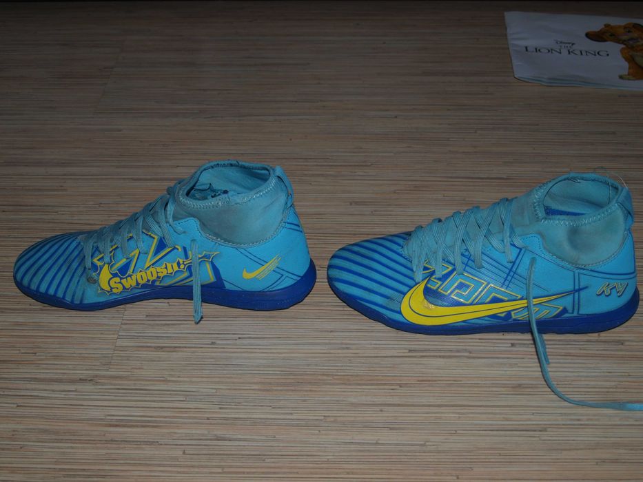 Buty Turfy Żwirówki Nike Mercurial KM r.37.5!!
