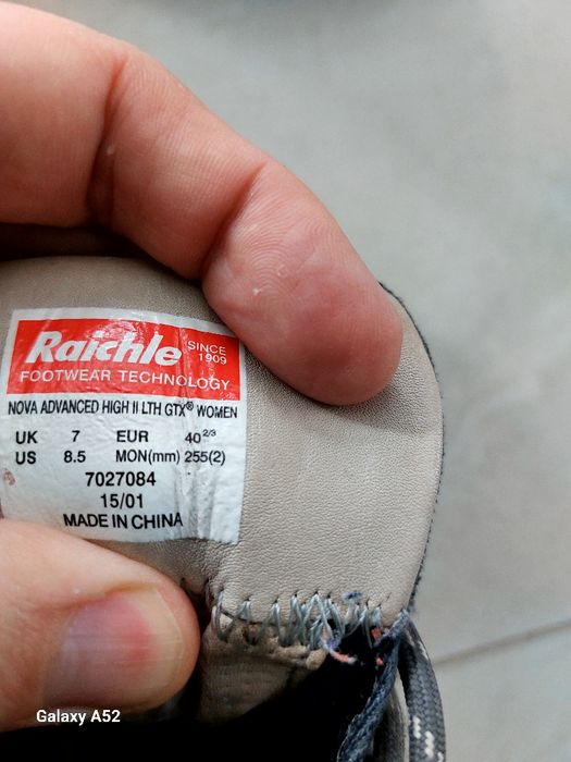 Buty górskie Mammut.