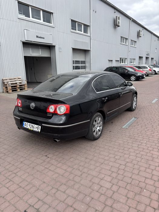 Продам пасат б-6 3,2 FSI на автоматі