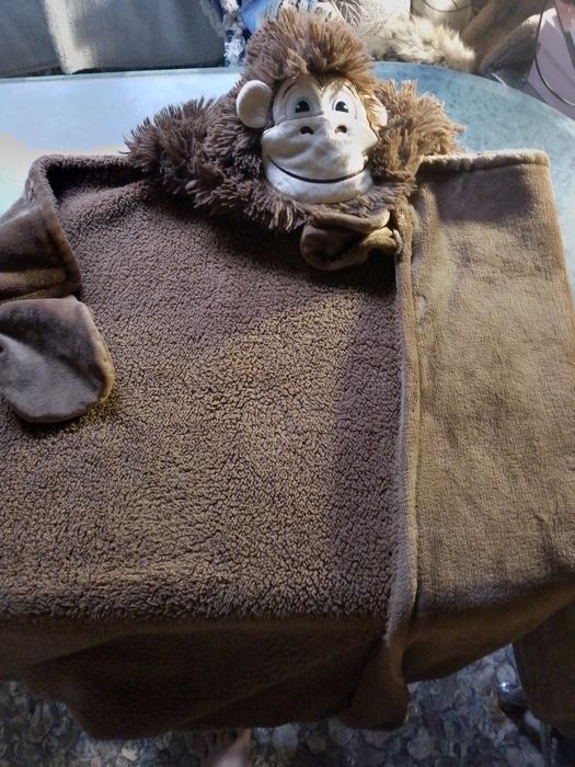 Рушник ( плед) з капюшоном.10% допомога на ЗСУ.для малечі з капюшоном