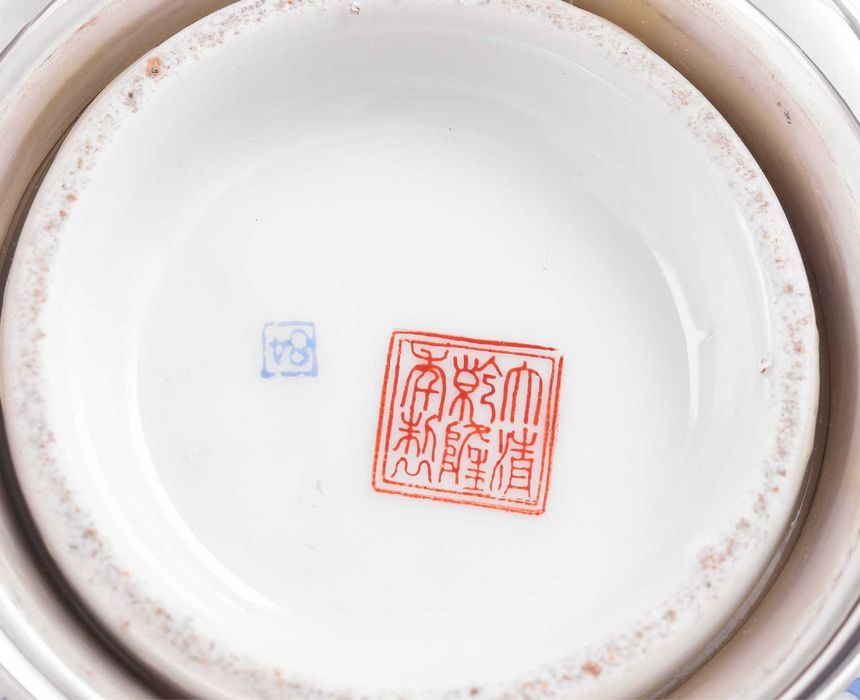 Taças em porcelana e prata
