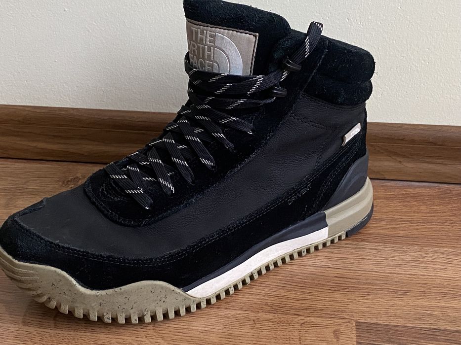 The North Face взуття