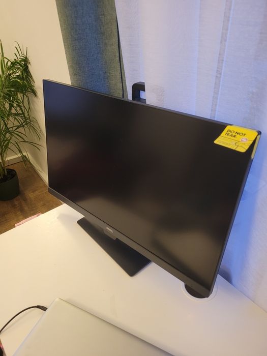 Monitor BENQ  27 cali  PD 2705Q LED