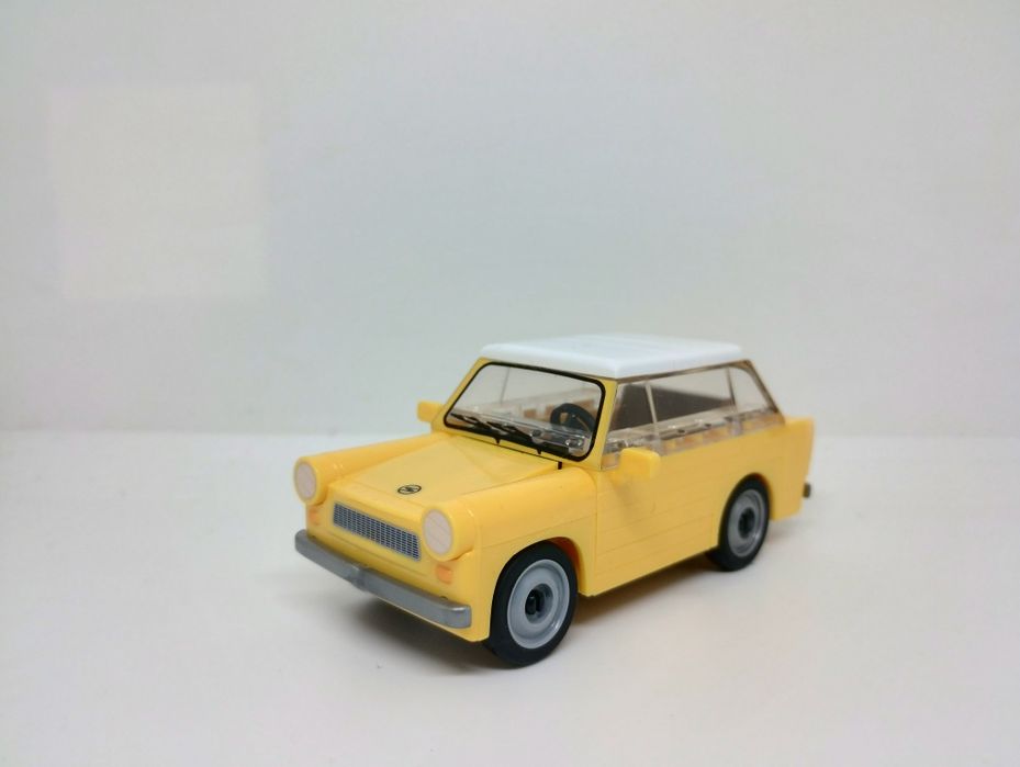 PRL Trabant model klocki Cobi