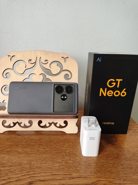 Смартфон Realme Gt neo 6