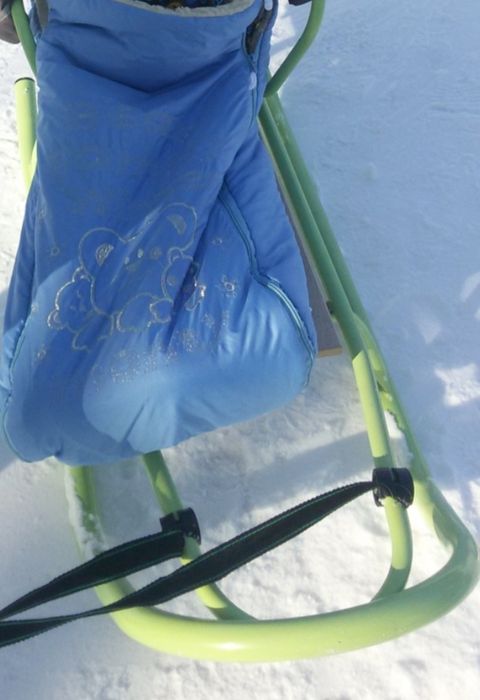 Продам санки Tako